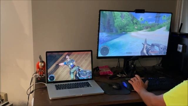 2009 Macbook Pro VS My Ryzen 7 PC Tower Playing Farcry