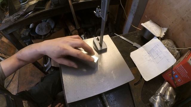 Делаю хомут на раму мотоцикла.