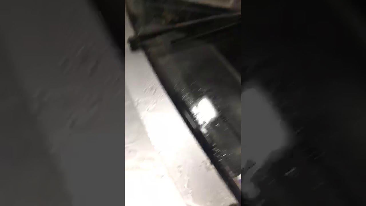 Чудо брызгалки на капот