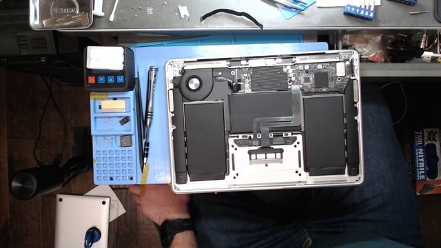 Dead MacBook Air