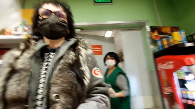 (финал): Борзые мусора и тухлая пятерочка.