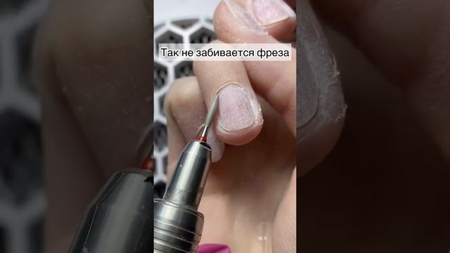 Зачем использовать детскую присыпку в маникюре / влажные руки #ногти #гельлак #аппаратныйманикюр