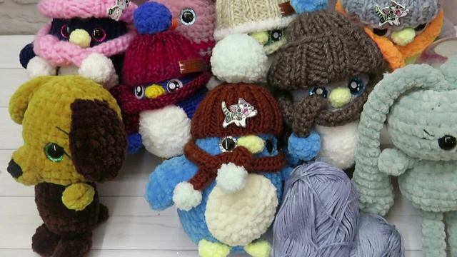 пингвины утеплились, заяц с длинными ушками, много блестящих глазок, коробочки #игрушкиамигуруми