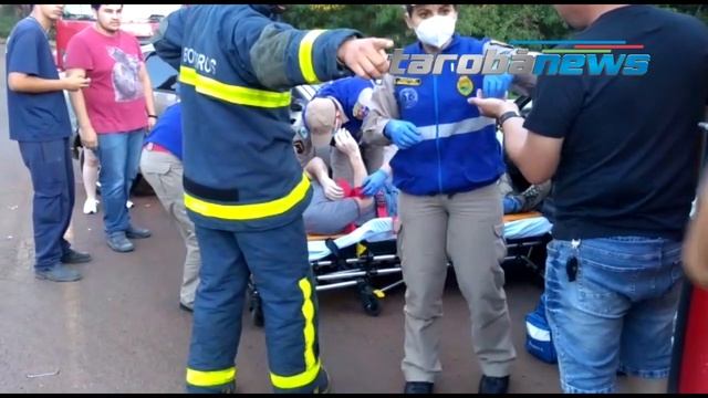 30-11 Homem fica ferido após batida frontal na Rua Souza Naves Sul