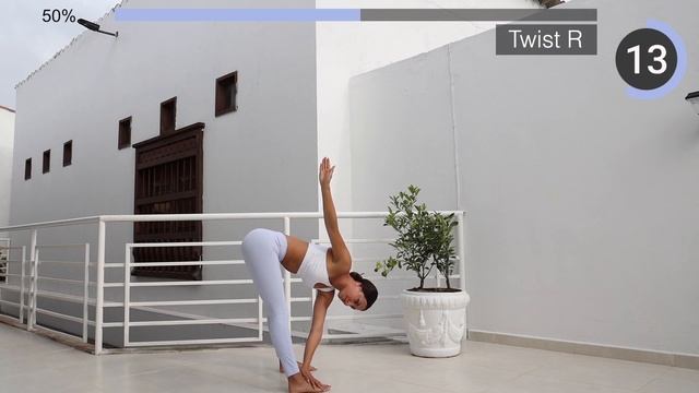 7 MIN UPPER BODY WARM UP BEFORE WORKOUT | Improve Mobility & Performance | No Equipment / Daniela