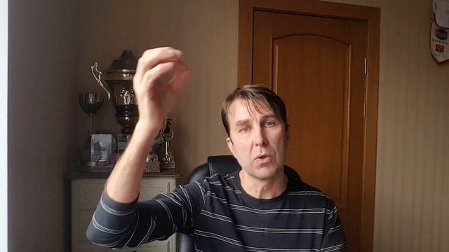 нужно ли триатлонистам плавать комплексом ?
