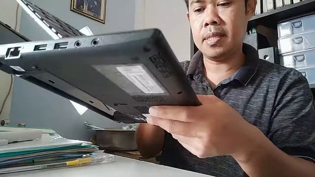 Cara Mengganti Keyboard Notebook Lenovo S10-3