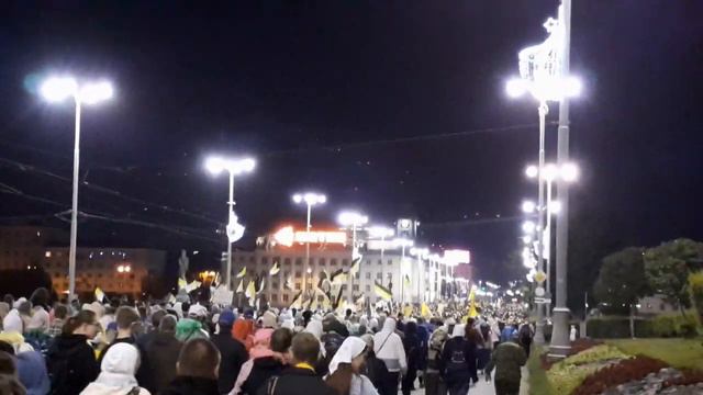Невероятная встреча на Крестном ходе в Екатеринбурге. Памяти лабрадора Эффочки