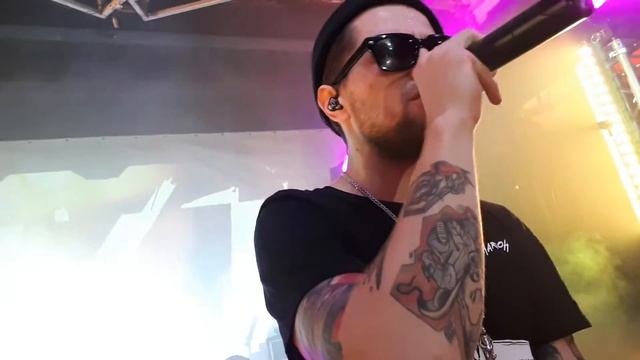 ЛСП - деньги (Live Ростов-на-Дону 2017)
