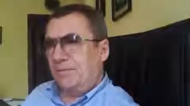 Друзья и родственники смеются над тобой, делая тебя & сильнее и успешней.