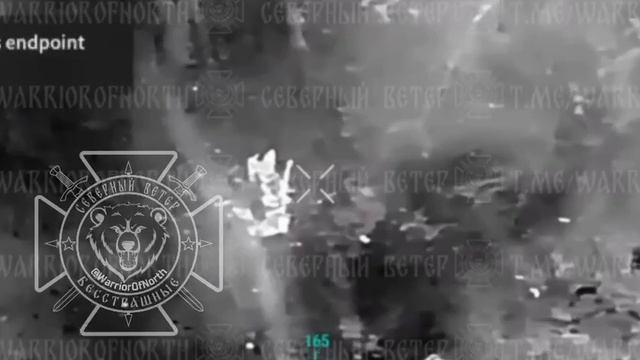 Оператор БпЛА из ГрВ "Север" снайперским сбросом на ходу уложил пару всушников которые после прилёта