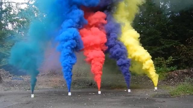 Medium smoke bomb