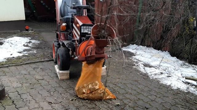 Шнековый Веткорез! Чёёё опять???)))) wood shredder back in action!
