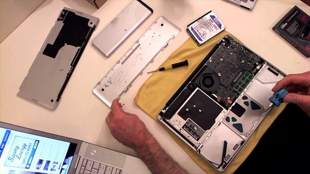 Install SSD on Macbook Unibody - Keep Original Hard Drive by replacing the Optical Drive