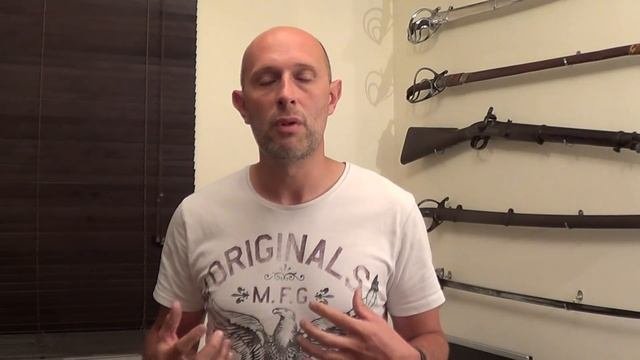 The problems with carrying too many weapons