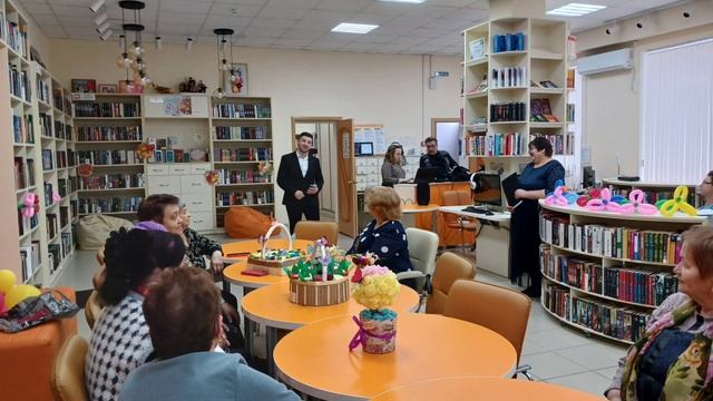 Вечер-встреча «Про весну, любовь и красоту».