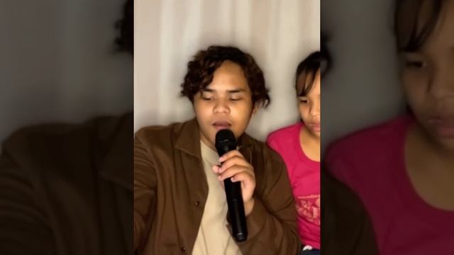 Francis Concepcion bonding with his younger siblings Live On Kumu #FrancisConcepcion #TNTBoys
