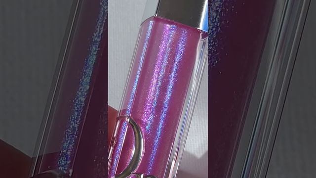 Dior lip addict in 003 holographic lavender swatch #diorbeauty #diormakeup #lipswatch