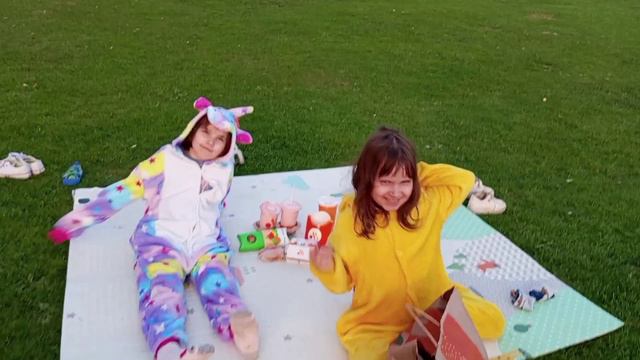 кигуруми на пикнике