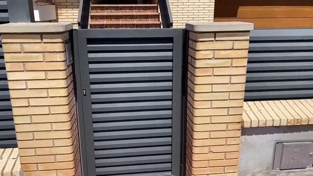 Примеры заборов жалюзи ТОВ АБТ