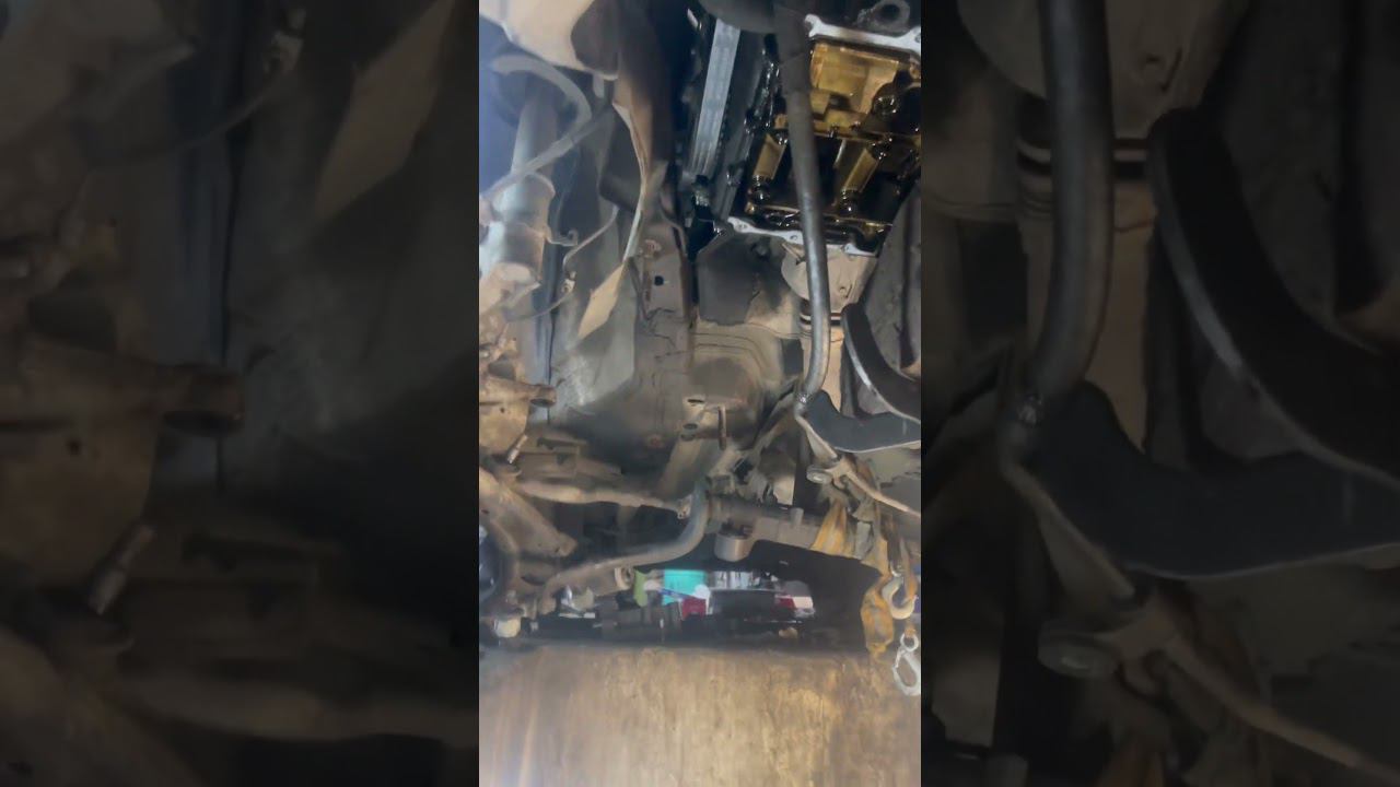 Сальник 1000, замена 20000))) Mazda CX7 на легком плановом ТО. #car #ремонт #service #funny