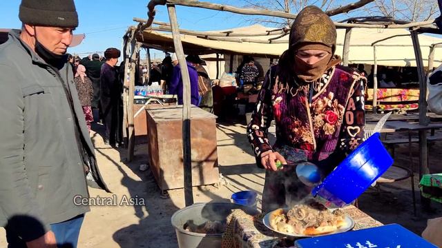 Популярная уличная еда Узбекистан  ЧИЯЛ ЯХНА  Такое не покажут Туристам! ЭТО ПРОСТА СУПЕР!!!