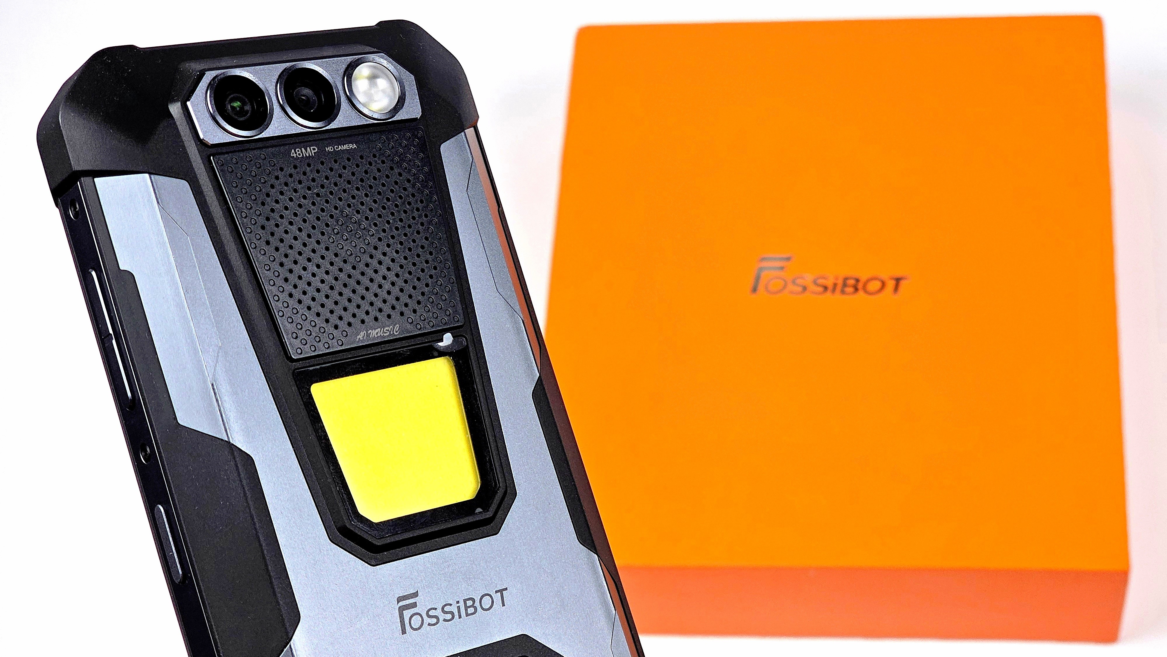 FOSSiBOT F106 Pro: первый в своем роде, защищенный смартфон!