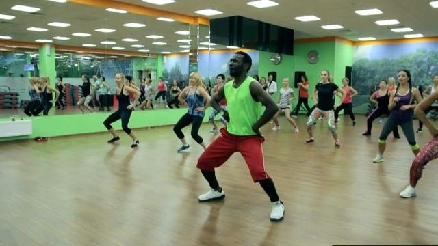 1 год  Gold’s Fitness ГК Hampton by Hilton