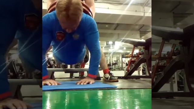 Для меня лучшее упражнение на трицепс