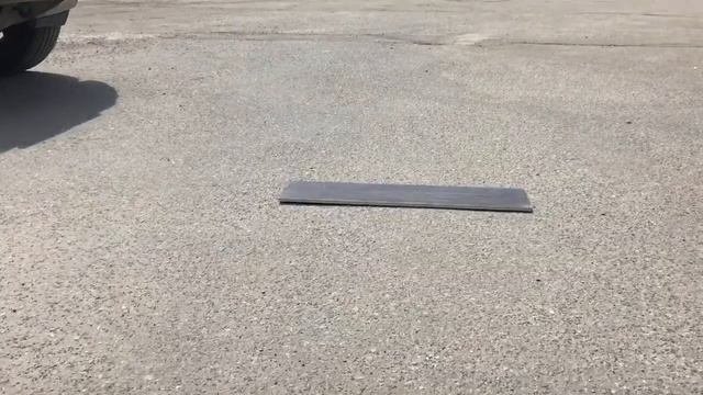 Давим плитку керамогранит машиной