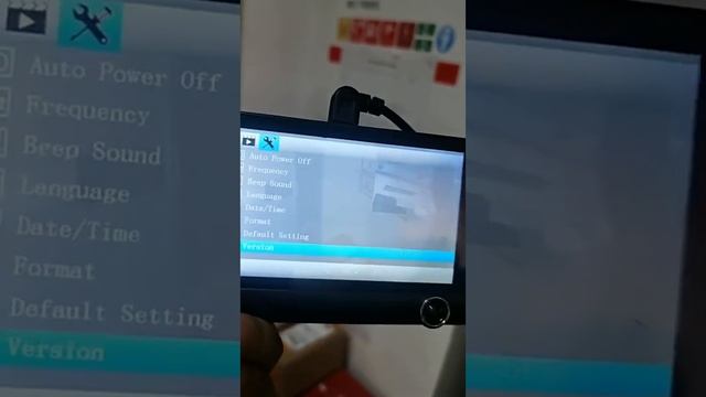 Видеорегистратор с 4"сенсорным экраном 3камеры на сайте https://alipay.kz/