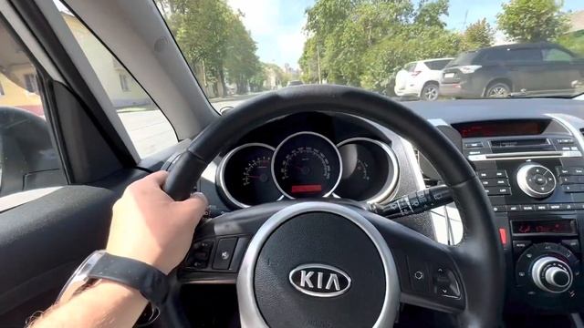 Тест драйв KIA Venga