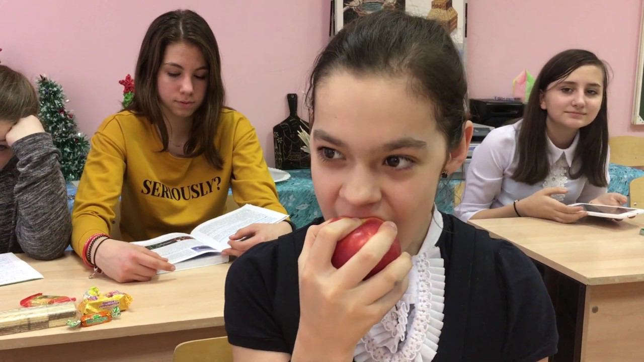 Каждому зубу своё время (Береги зубы смолоду!)