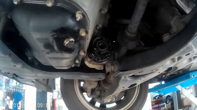 ENGINE OIL FILTER CHANGE TOYOTA WISH ZGE10