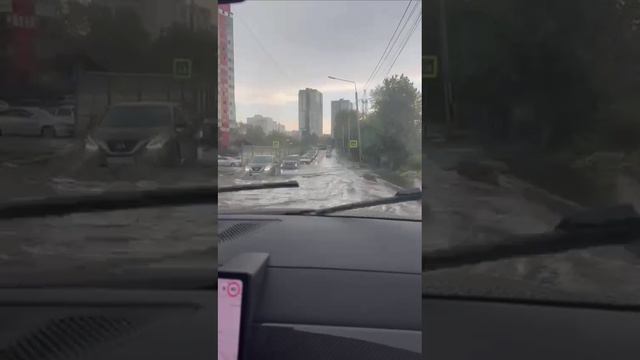Последствия потопа на ул. Лесопарковой