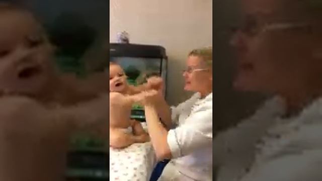 Ребёнок 5-8 мес. Сидим самостоятельно. Упражнения для выработки навыка самостоятельного сидения. Ма