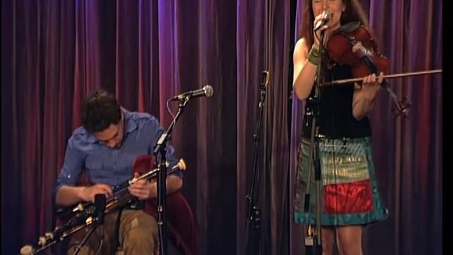 Cara live - Take Flight