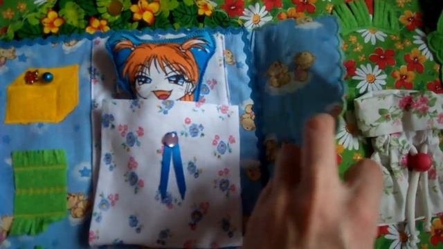 Развивающий коврик-книжка для Настеньки!