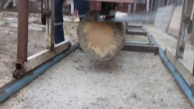 Дисковая угловая пилорама