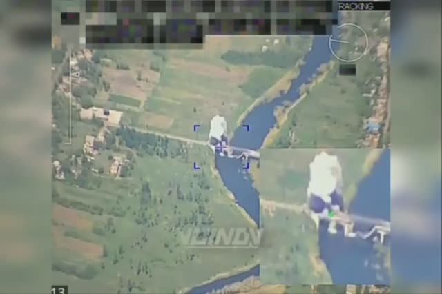 Российская авиация уничтожила мост через реку Мокрые Ялы, соединяющий Времьевку и Великую Новосёлку