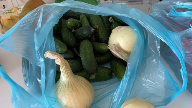 МИХАЛЫЧ ОТРАБАТЫВАЕТ ЖЕЛАНИЯ!