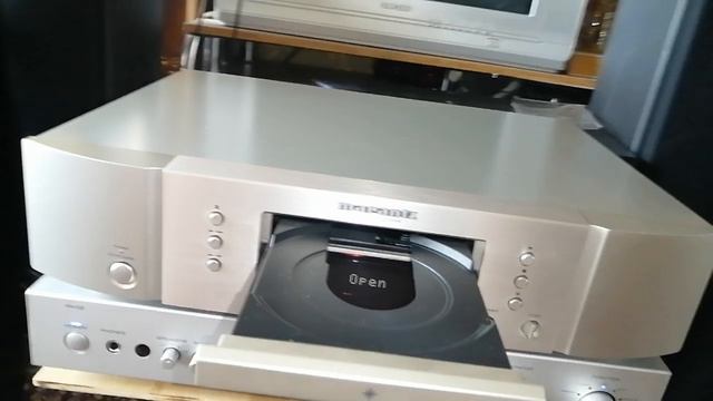 Marantz CD5004 Видео работы к объявлению на сайте Авито.