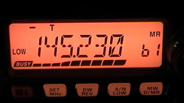 Amateur HAM Radio - Metrolina 2 Meter Emergency Net W4BFB Charlotte NC with Yaesu FT-2900r