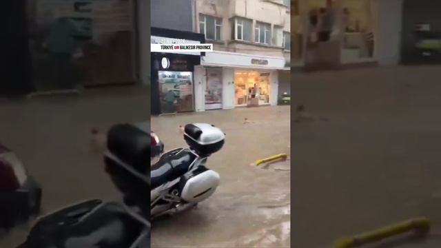 Турция очередное наводнение