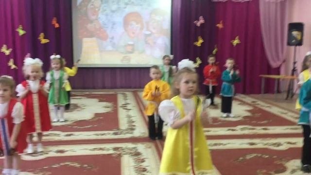 Танец бабушка бабушка испеки владушки