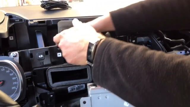 OPEL Combo Life 2020 - montage Adaptiv AV system 2x  parking camera