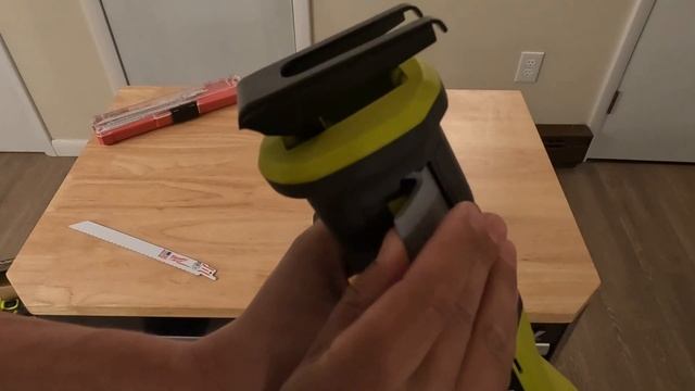 Ryobi PCL515 Sawzall Walk Through and Blade Change