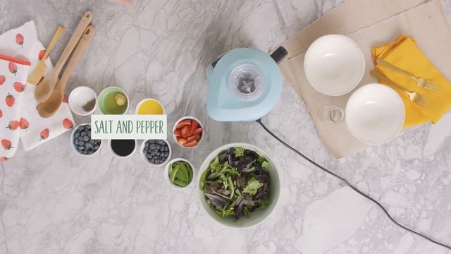 Summer Salad and Blaire-Berry Vinaigrette | Blaire Wilson's Farm-To-Table Recipes | @AmericanGirl