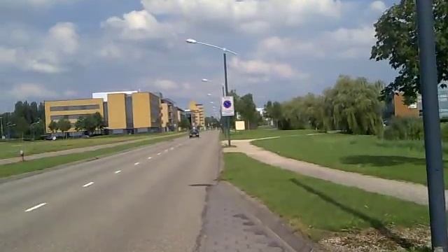 Suzuki GSXr 600 Srad sprinting