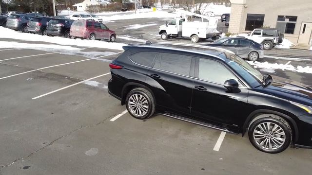 2021 Toyota Highlander Hybrid Platinum Bristol, CT | Stock # UT21R027